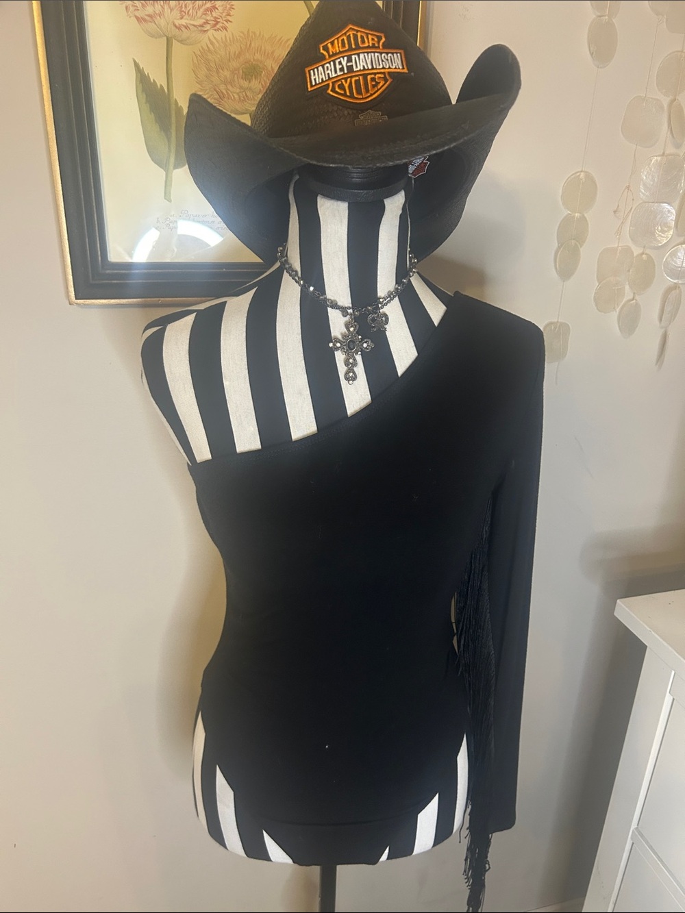 Woman’s black One shoulder fringe bodysuit small